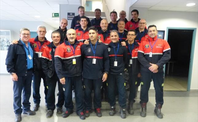 Bomberos de Cartagena conocen las medidas de seguridad del complejo industrial de SABIC
